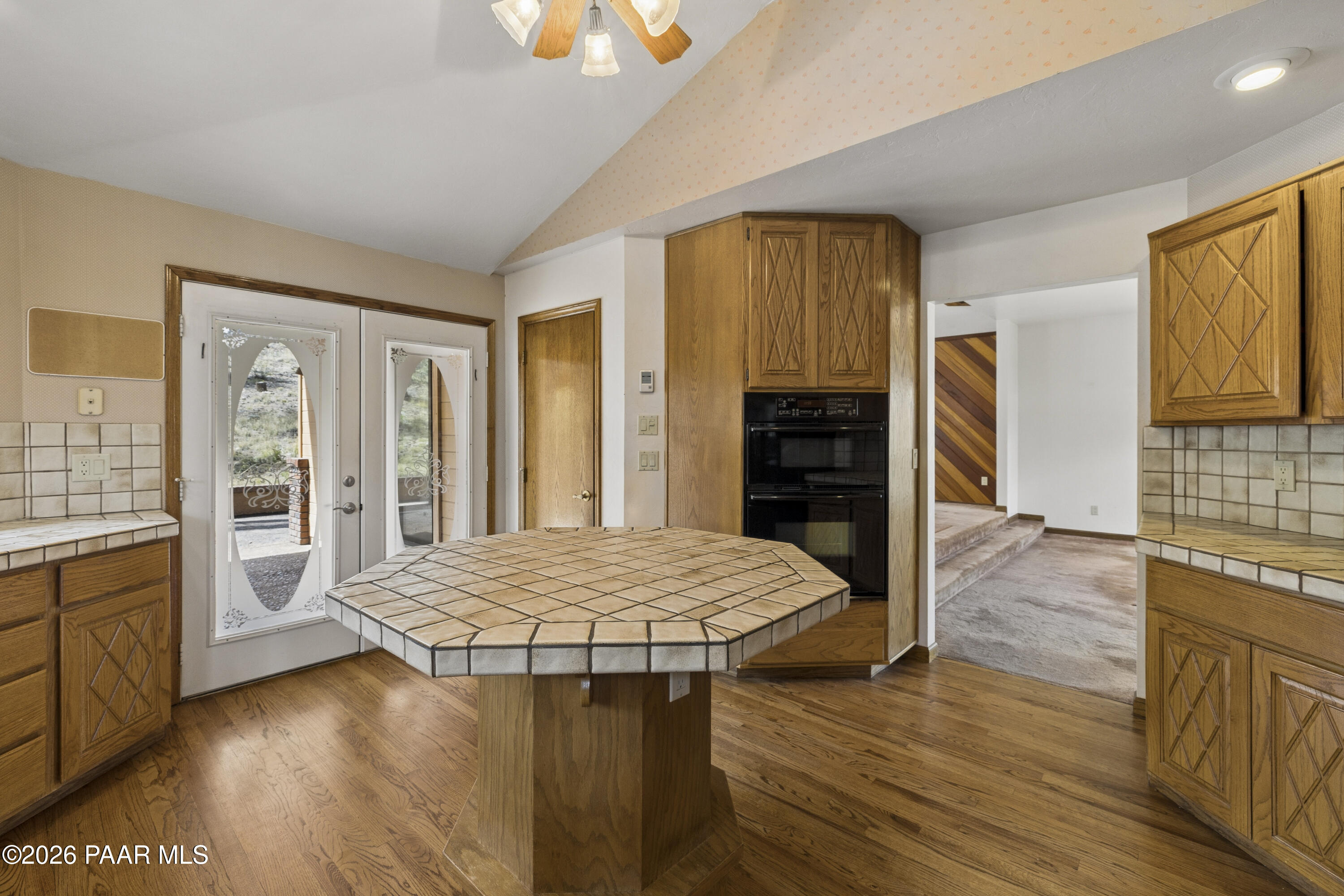 1860 Coyote Road Prescott, AZ 86303 - Photo 15 of 52 072-Kitchen