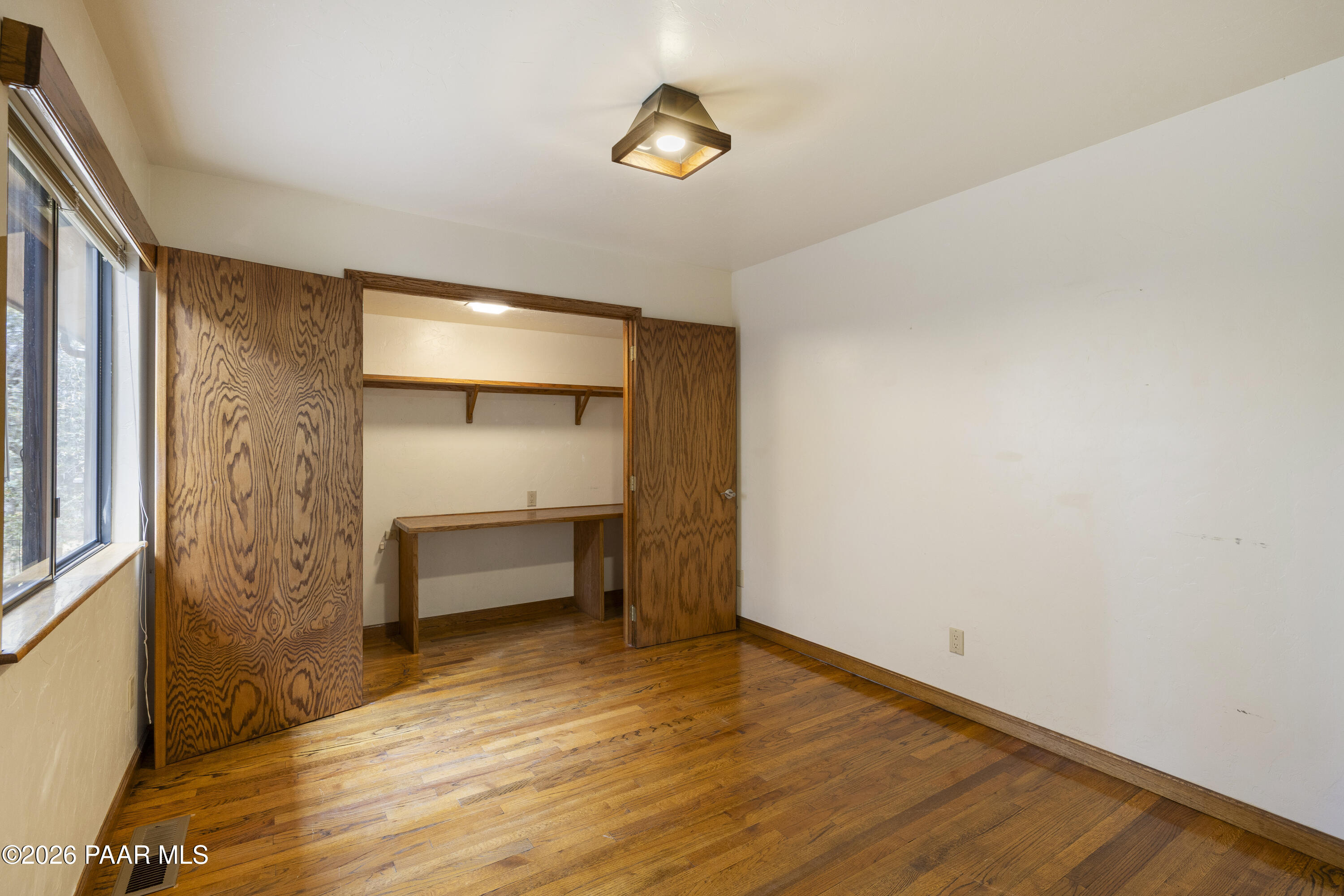 1860 Coyote Road Prescott, AZ 86303 - Photo 27 of 52 135-Bedroom #3