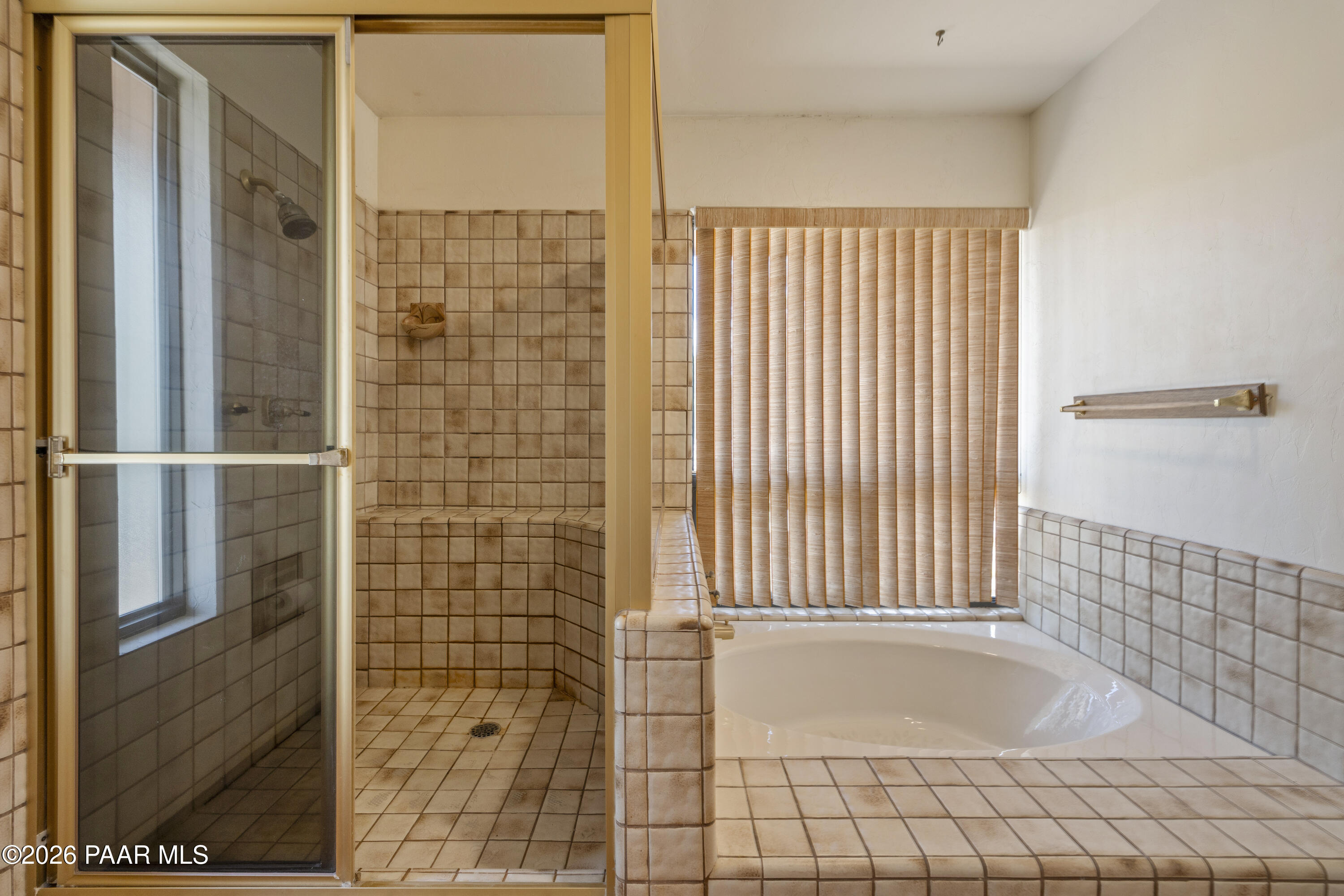 1860 Coyote Road Prescott, AZ 86303 - Photo 36 of 52 180-Primary Bathroom