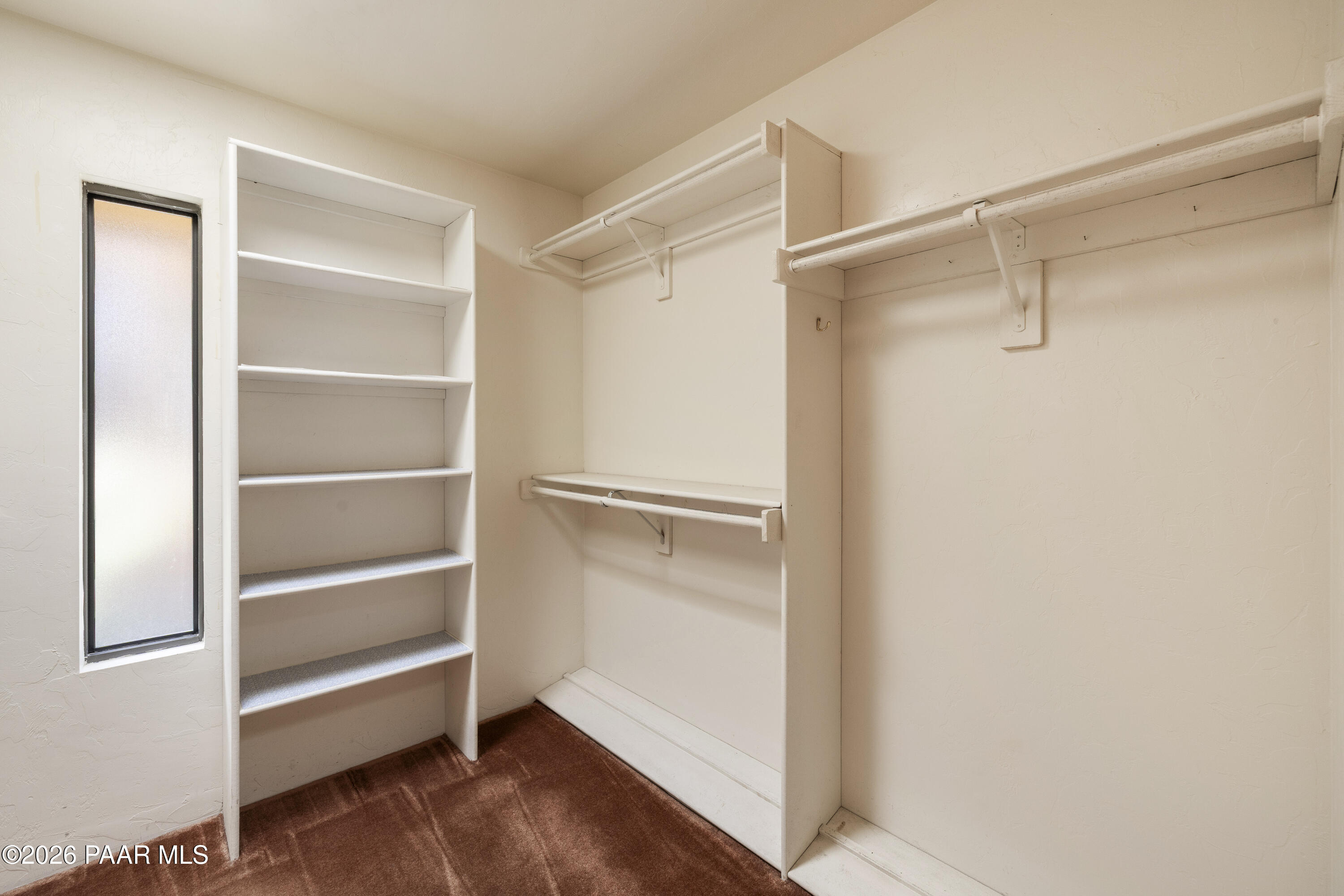 1860 Coyote Road Prescott, AZ 86303 - Photo 38 of 52 189-Primary Closet