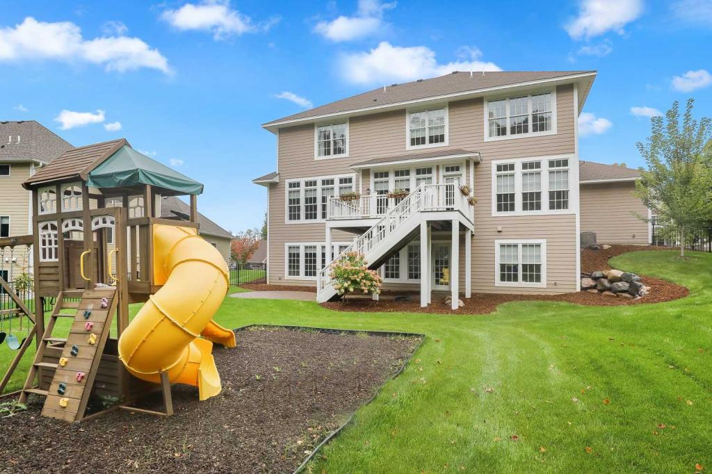 10136 Trails End Road Chanhassen, MN 55317 - Photo 14 of 15 Gallery Image 14