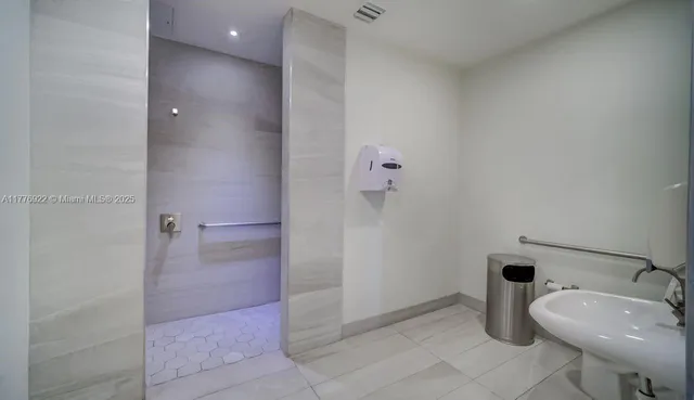 $599,000 | 1228 West Avenue, Unit 603, Miami Beach, FL 33139