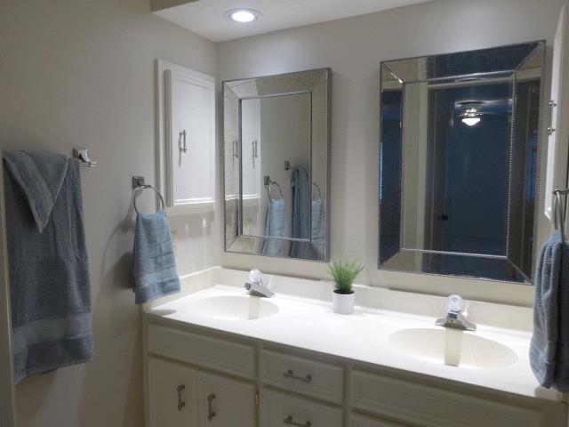 4207 Sears Road Columbus, GA 31907 - Photo 17 of 35 Master Bath
