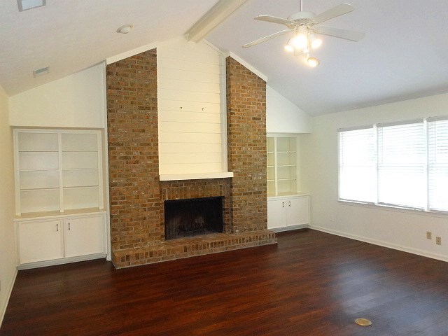 4207 Sears Road Columbus, GA 31907 - Photo 2 of 35 Spacious Great Room