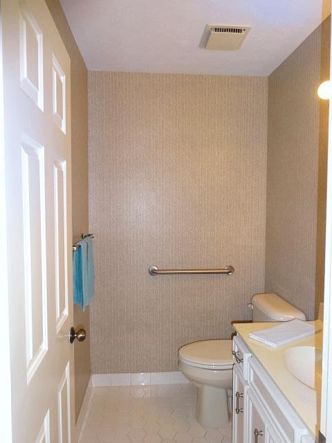 4207 Sears Road Columbus, GA 31907 - Photo 28 of 35 Half Bath