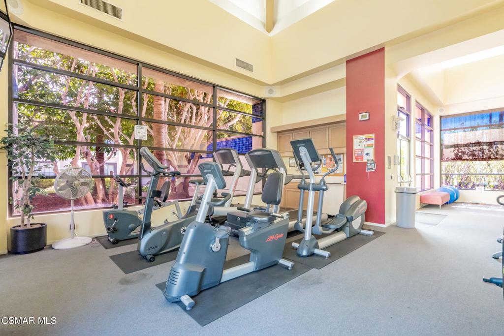 4481 Antigua Way Oxnard, CA 93035 - Photo 66 of 76 a view of a room with gym equipment