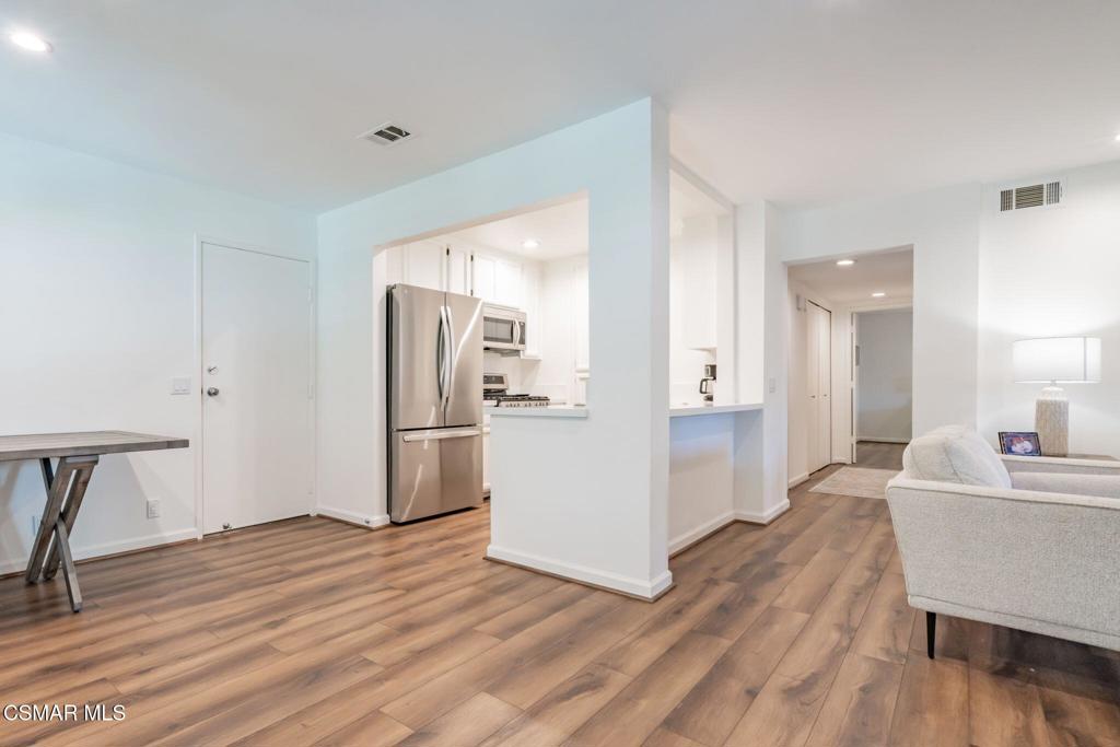 4481 Antigua Way Oxnard, CA 93035 - Photo 10 of 76