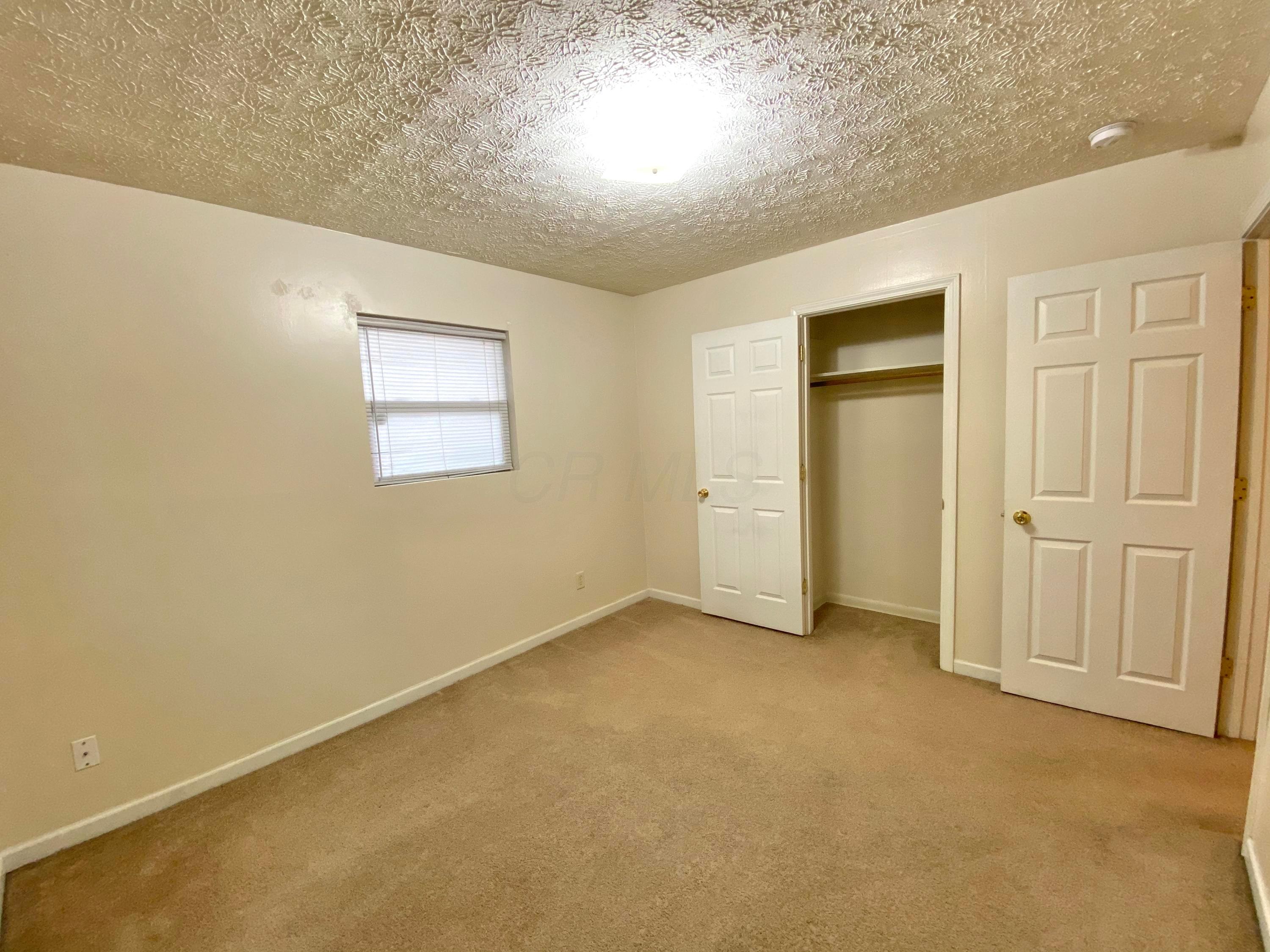 1598 South Hamilton Road Columbus, OH 43227 - Photo 16 of 25 Gallery Image 16