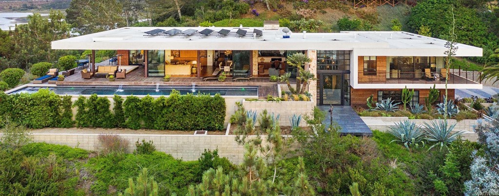 2188 Heather Lane Del Mar, CA 92014 - Photo 2 of 17