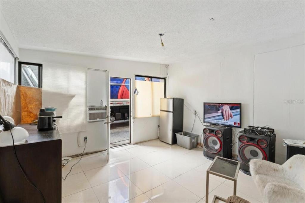 1829 5th Miami, FL 33125 - Photo 23 of 23