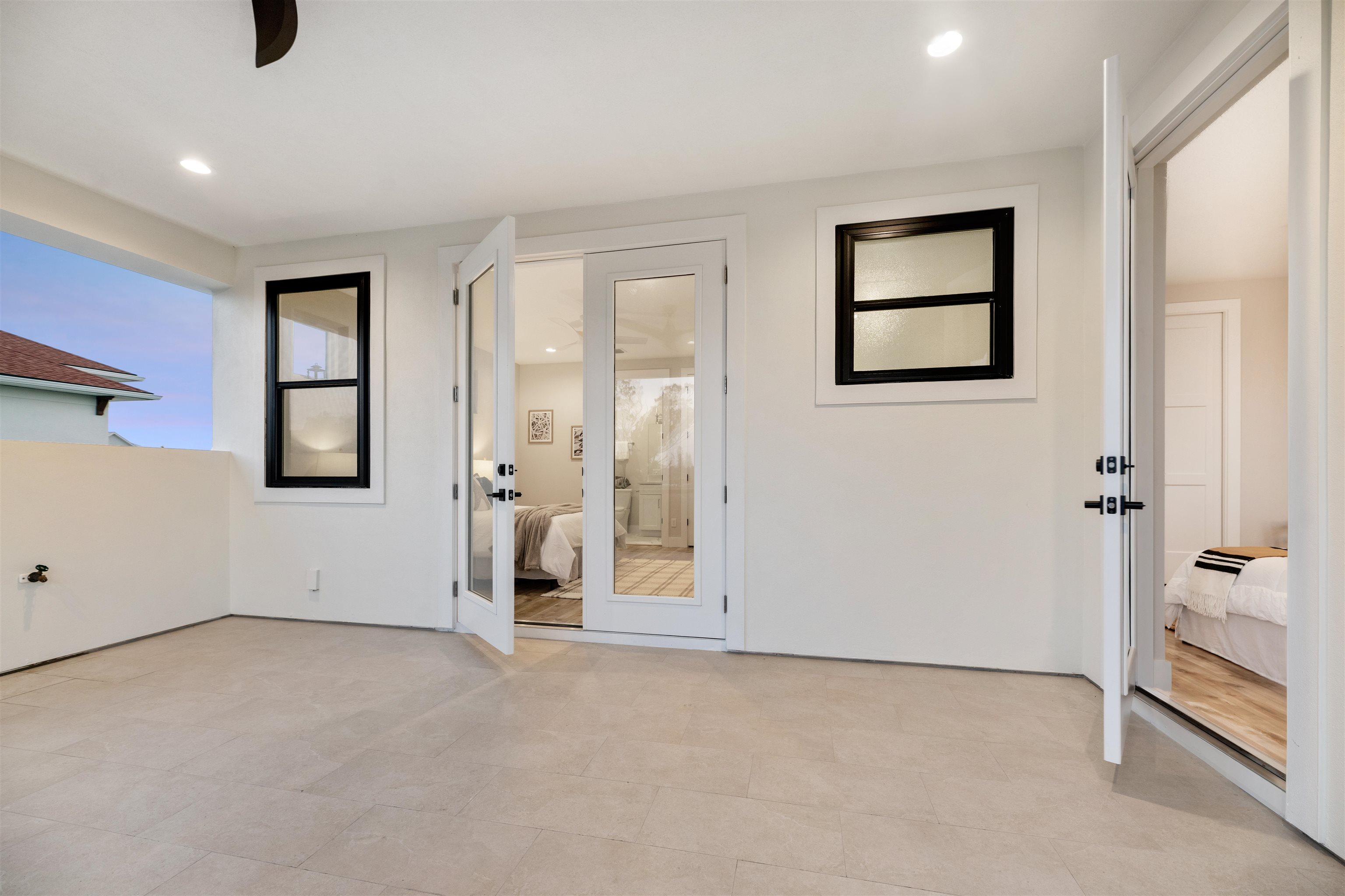 2549 Palm Avenue Flagler Beach, FL 32136 - Photo 61 of 70 an empty room with windows and closet