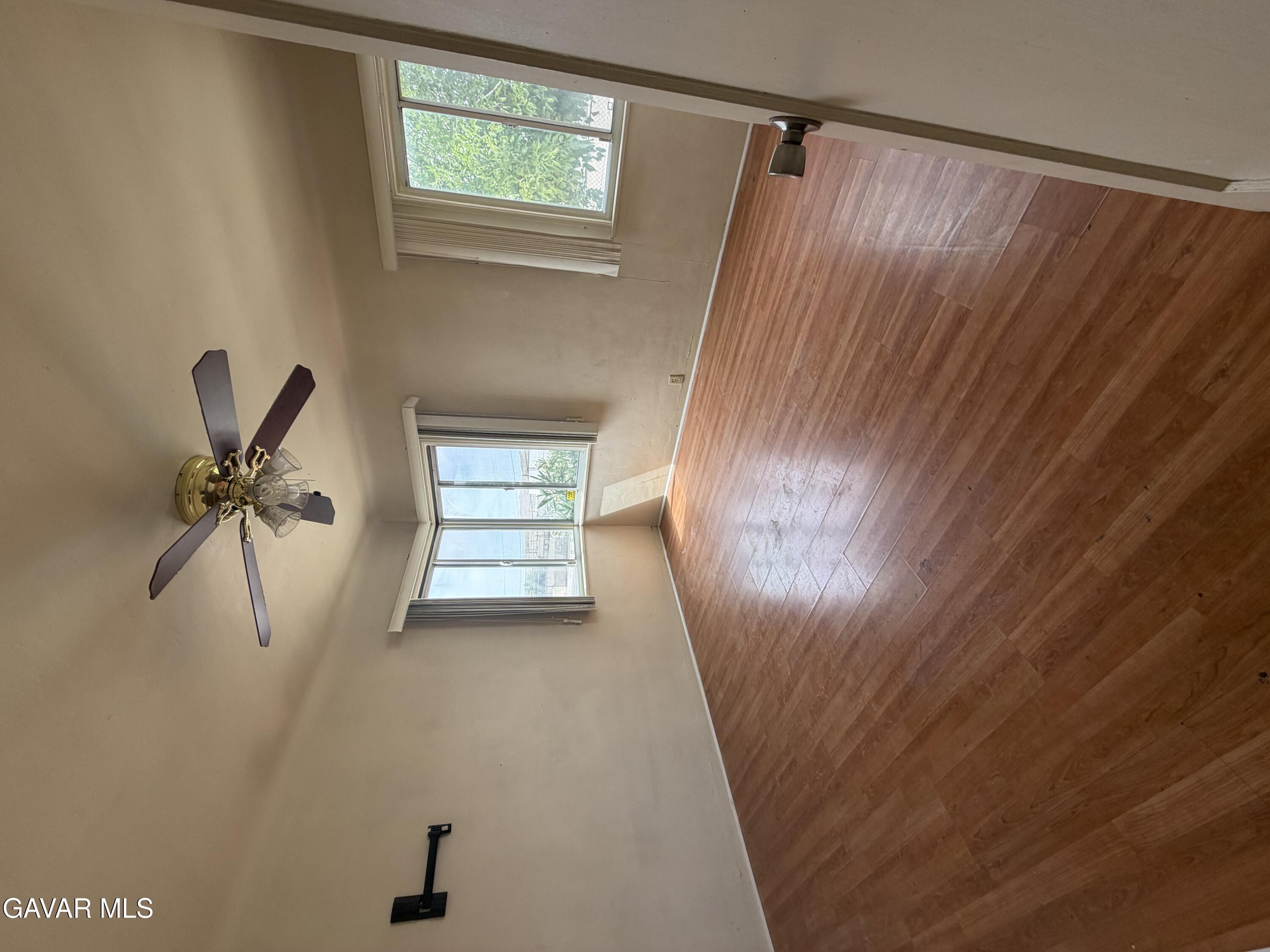 960 Nancy Street Barstow, CA 92311 - Photo 13 of 19 IMG_0188