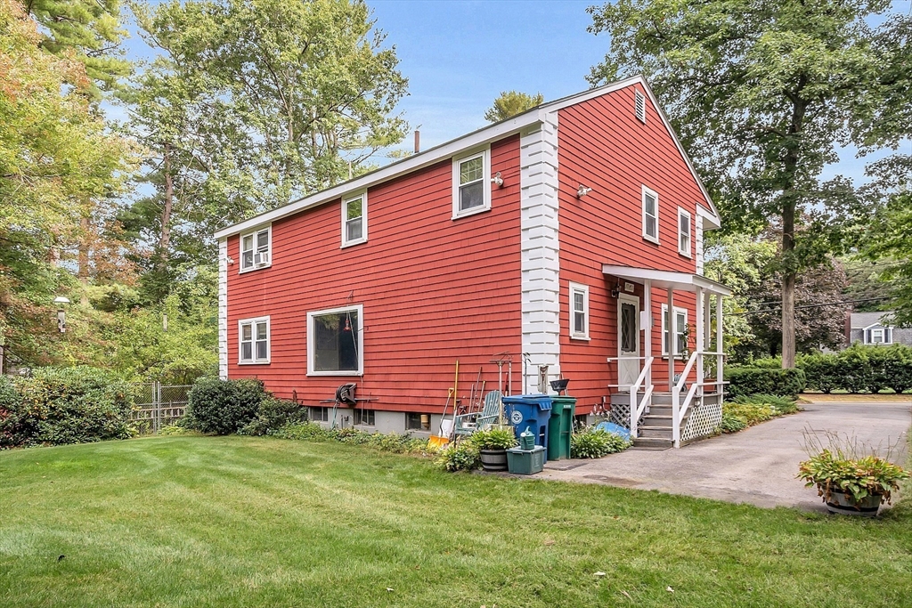 51 Whipple Road Billerica, MA 01821 - Photo 7 of 25