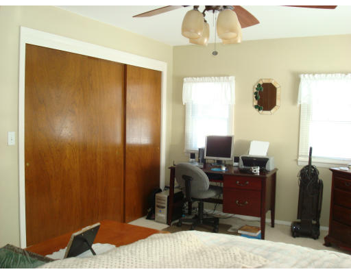 15 Coronet Road Holyoke, MA 01040 - Photo 10 of 18