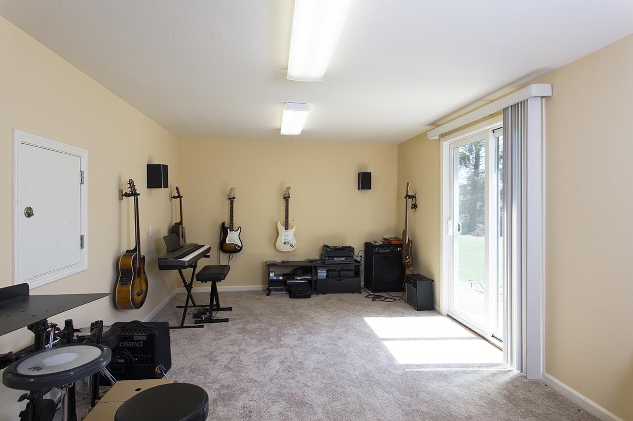 330 Cress Road Scotts Valley, CA 95060 - Photo 28 of 36 Gallery Image 28