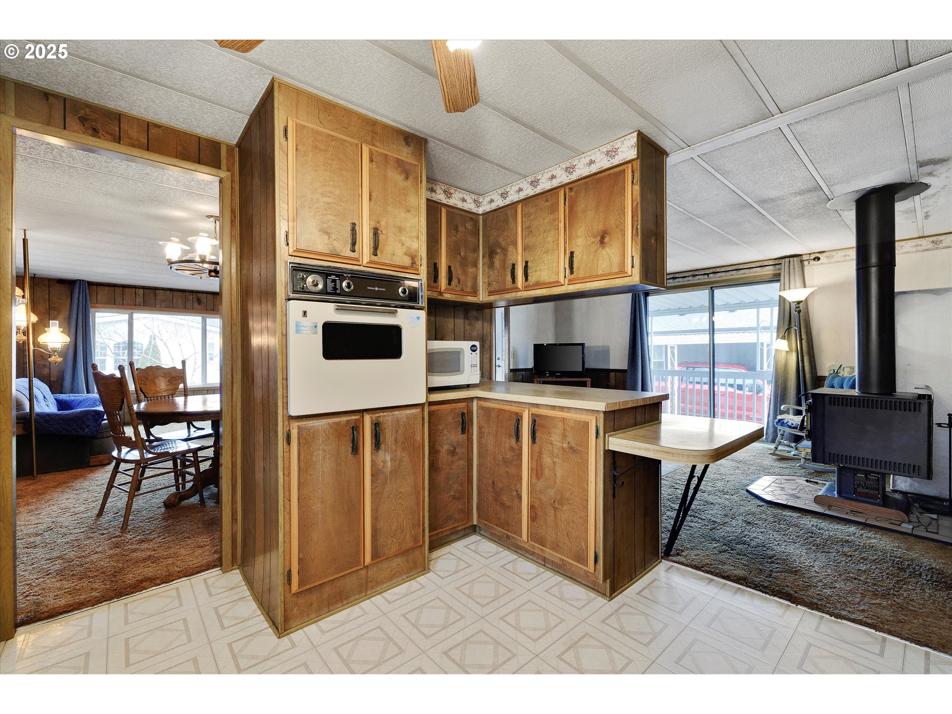 12450 Southwest Fischer Road, Unit 277 Portland, OR 97224 - Photo 18 of 36 Gallery Image 18