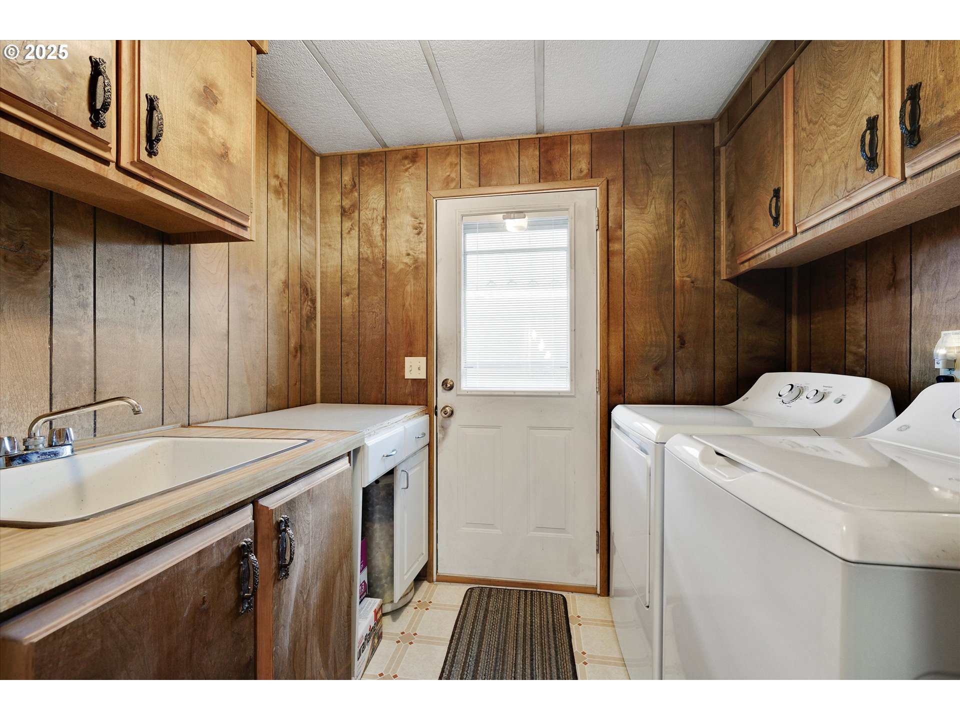 12450 Southwest Fischer Road, Unit 277 Portland, OR 97224 - Photo 28 of 36 Gallery Image 28