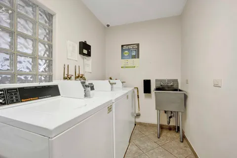 $145,000 | 314 Lathrop Avenue, Unit 407, Forest Park, IL 60130