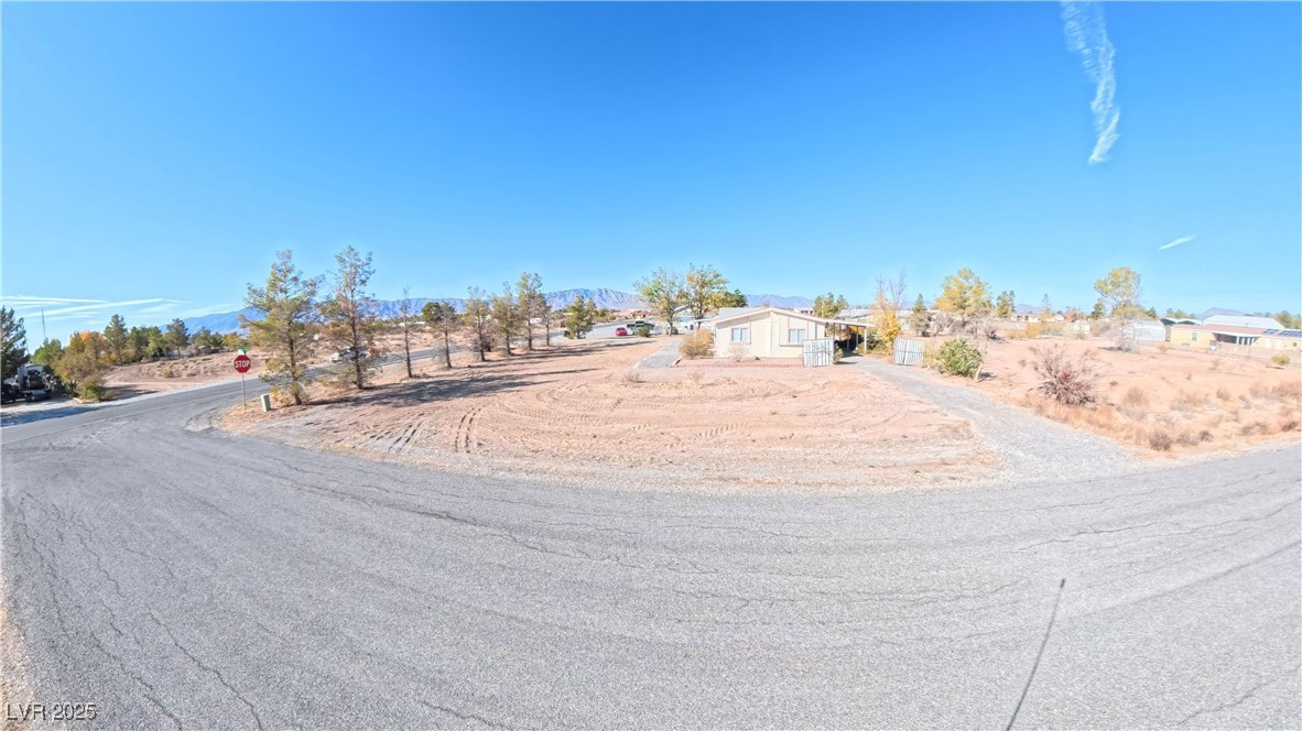 1610 East Manse Road Pahrump, NV 89048 - Photo 5 of 45