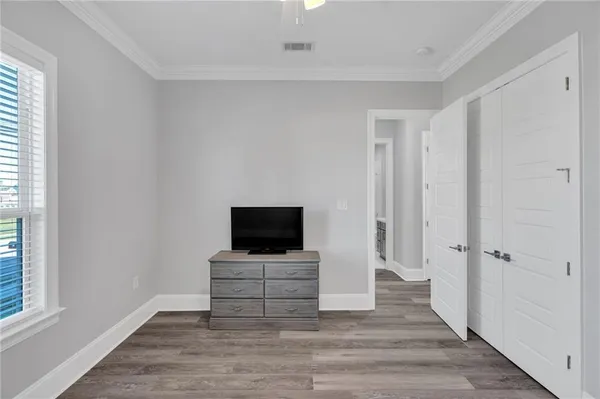 $299,999 | 3513 Gallo Drive, Chalmette, LA 70043