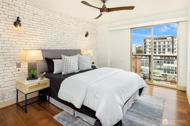 $699,500 | 500 5th Avenue West, Unit 705, Seattle, WA 98119