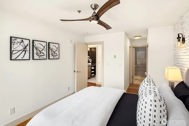 $699,500 | 500 5th Avenue West, Unit 705, Seattle, WA 98119