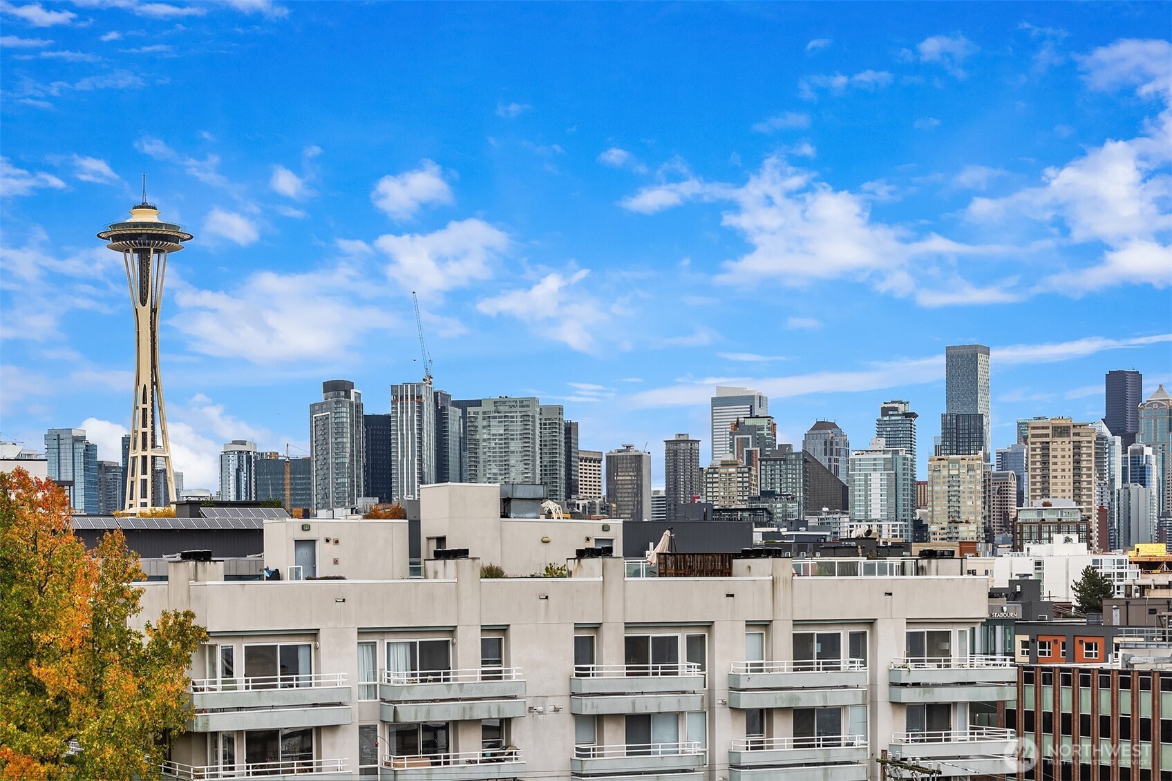 500 5th Avenue West, Unit 705 Seattle, WA 98119 - Photo 32 of 39