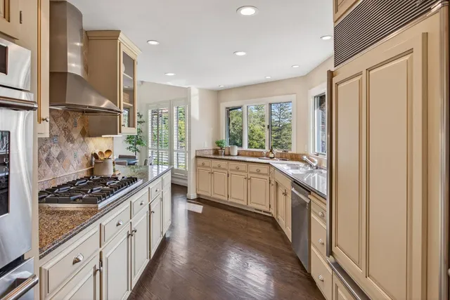 $4,998,000 | 12911 Atherton Court, Los Altos Hills, CA 94022