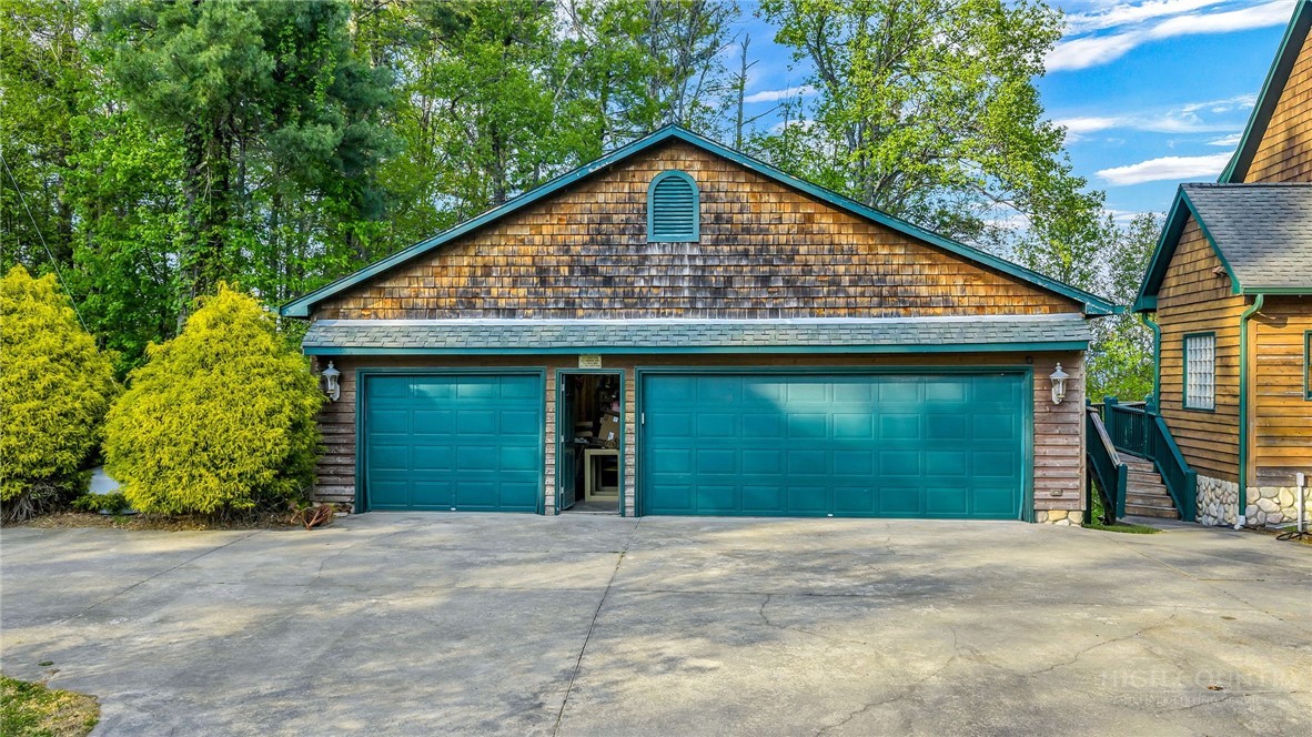 1600 Timber Ridge Road Millers Creek, NC 28651 - Photo 44 of 49
