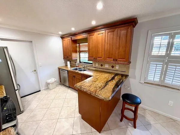 $3,800 | 23160 Southwest 53rd Avenue, Boca Raton, FL 33433
