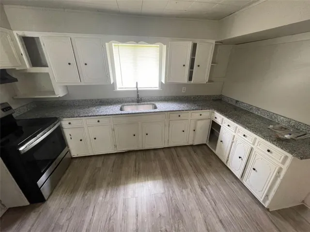 $1,500 | 2010 13th Street, Port Arthur, TX 77640