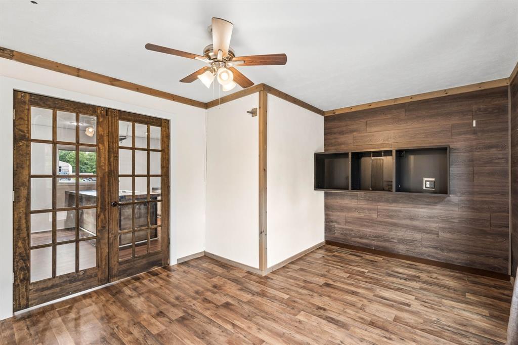 139 Cedar Drive Azle, TX 76020 - Photo 11 of 31