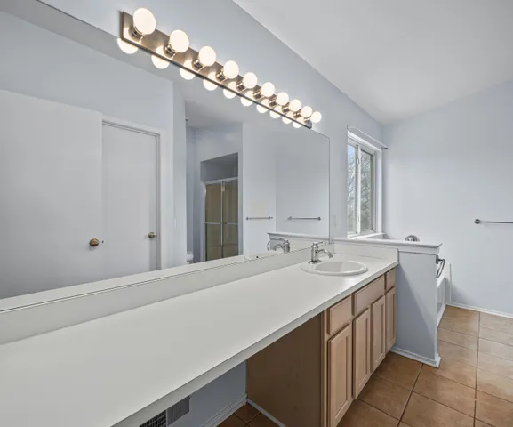 $3,550 | 1696 Reserve Court, Ann Arbor, MI 48103