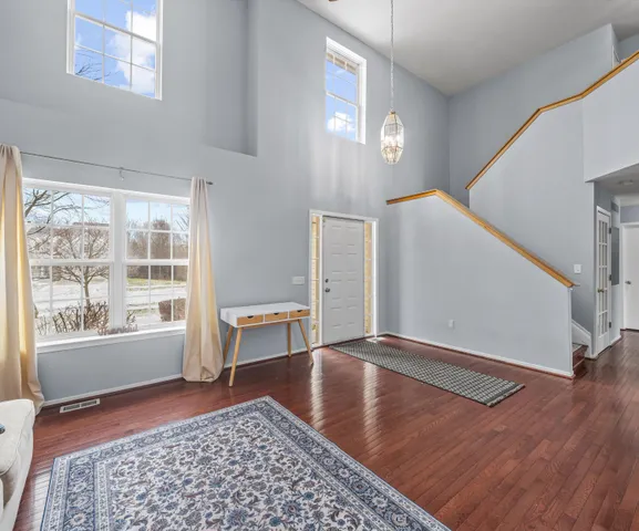 $3,550 | 1696 Reserve Court, Ann Arbor, MI 48103