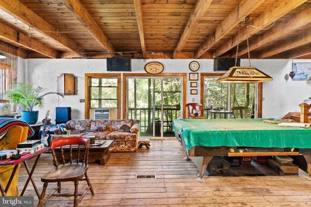 $230,000 | 720 Conodoguinet Avenue, Carlisle, PA 17015