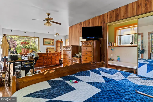 $230,000 | 720 Conodoguinet Avenue, Carlisle, PA 17015