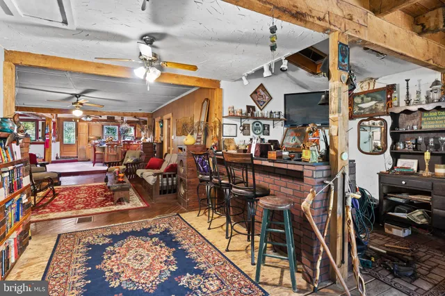 $230,000 | 720 Conodoguinet Avenue, Carlisle, PA 17015