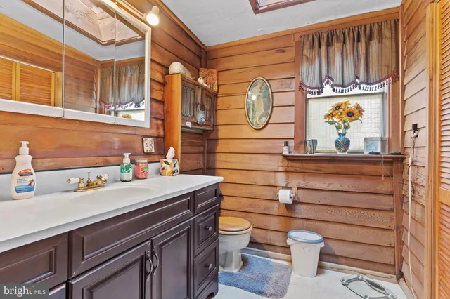 $230,000 | 720 Conodoguinet Avenue, Carlisle, PA 17015