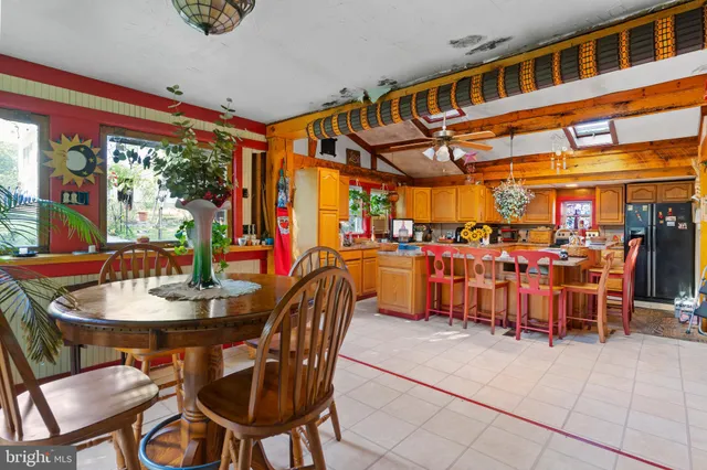 $230,000 | 720 Conodoguinet Avenue, Carlisle, PA 17015