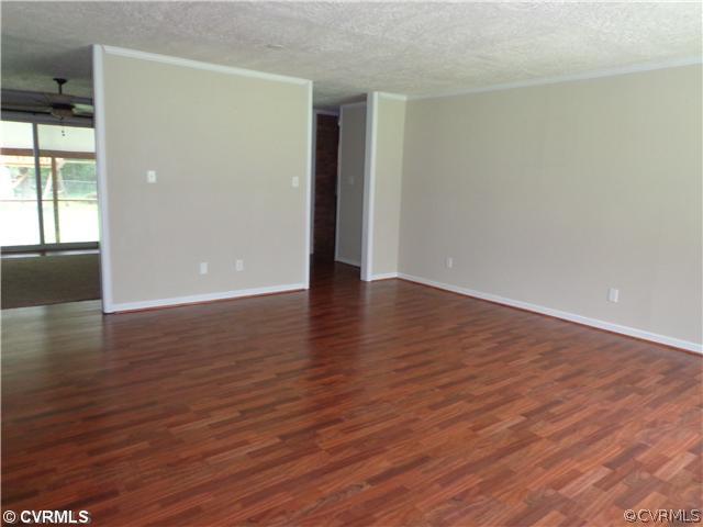 7005 Courthouse Road Prince George, VA 23875 - Photo 4 of 17 Den/Family/Great Room