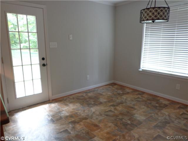 7005 Courthouse Road Prince George, VA 23875 - Photo 10 of 17 Dining Room