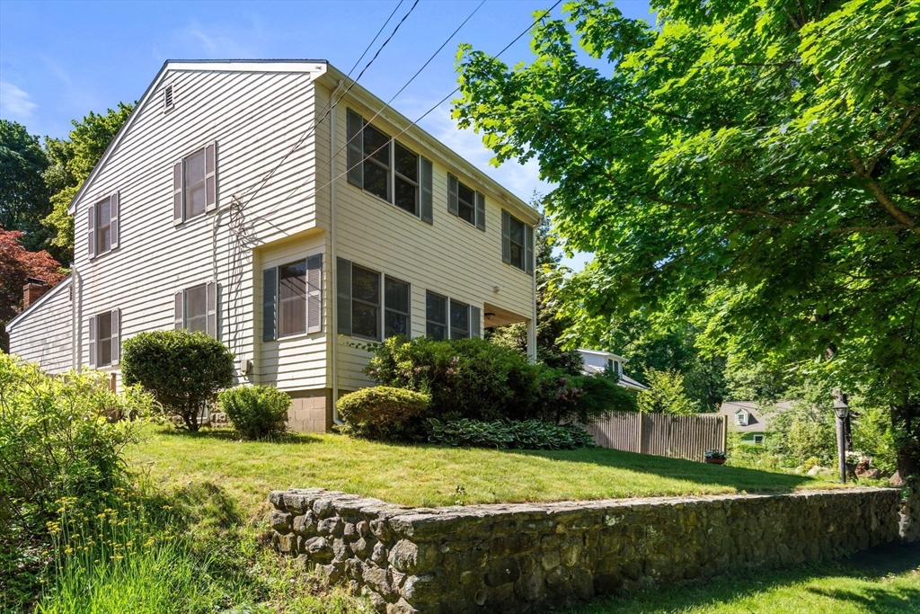 25 Kendall Road Lexington, MA 02421 - Photo 32 of 33