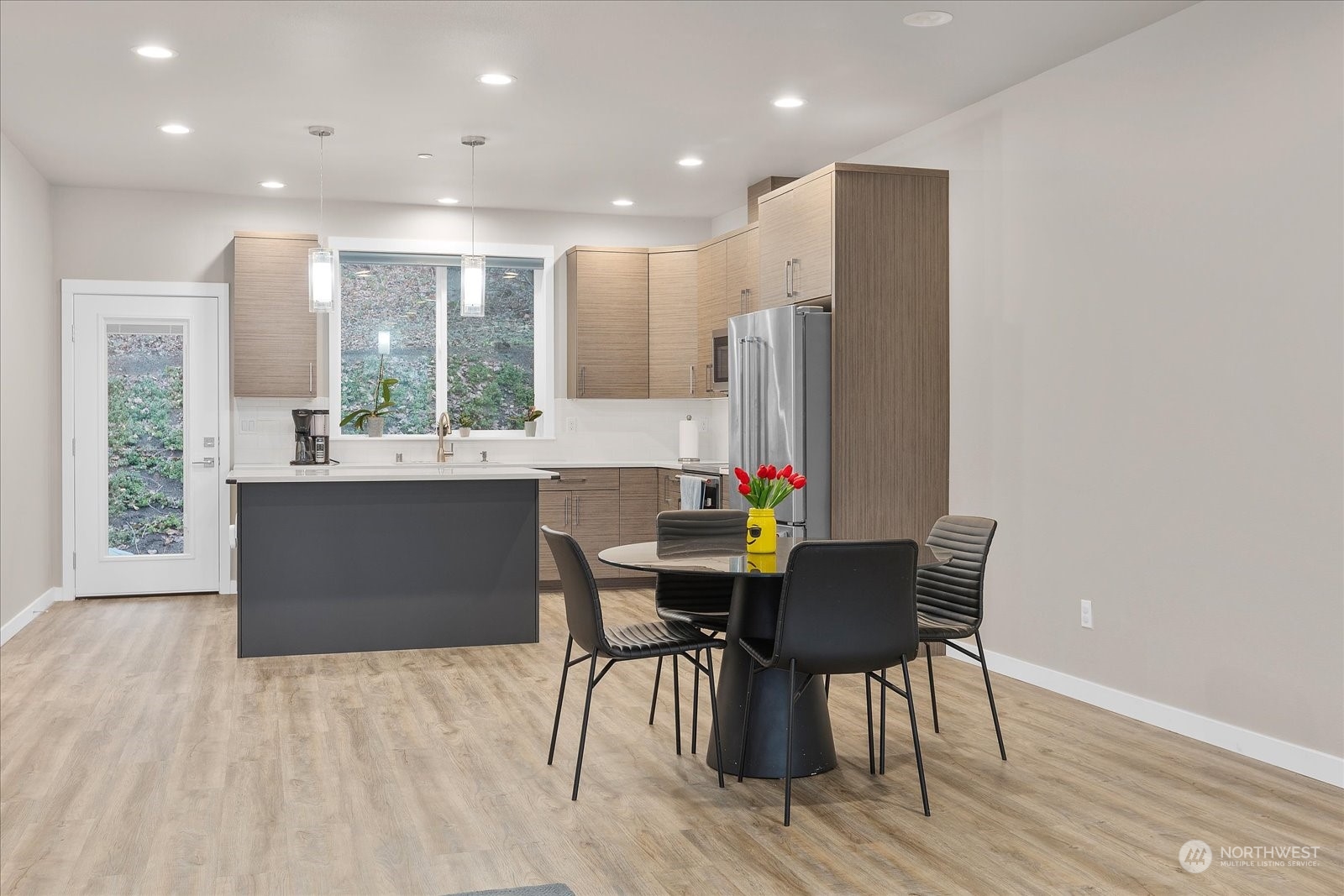 10625 Vernon Road, Unit A Lake Stevens, WA 98258 - Photo 5 of 29