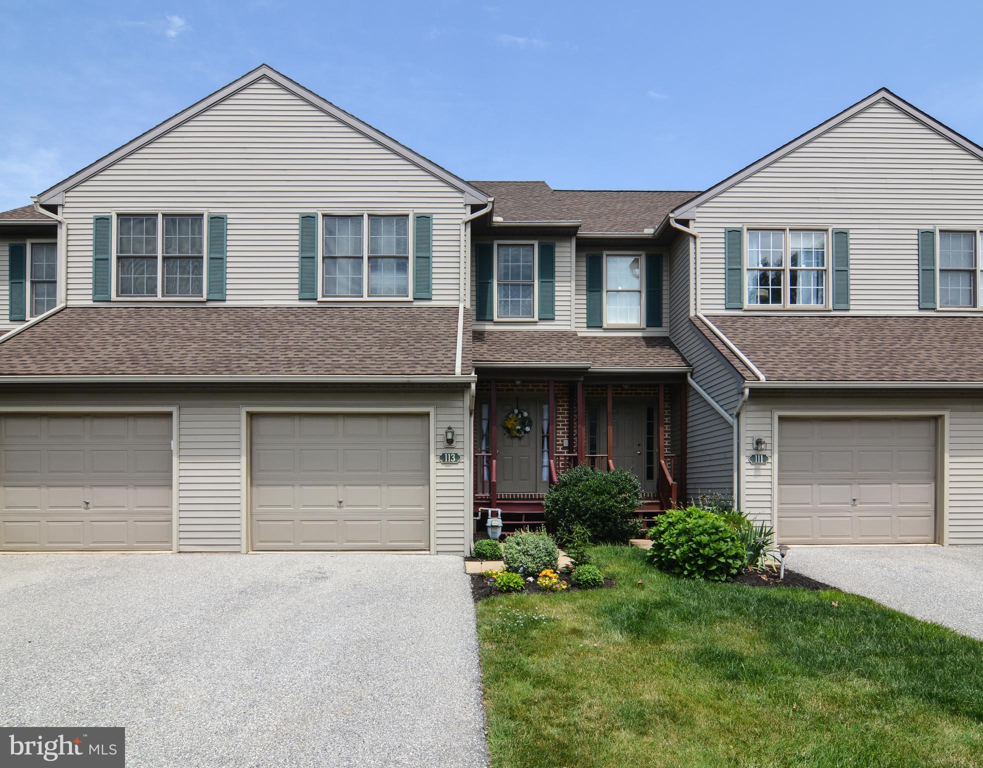 113 Oak Ridge Lane Dallastown, PA 17313 - Photo 2 of 39 Gallery Image 2