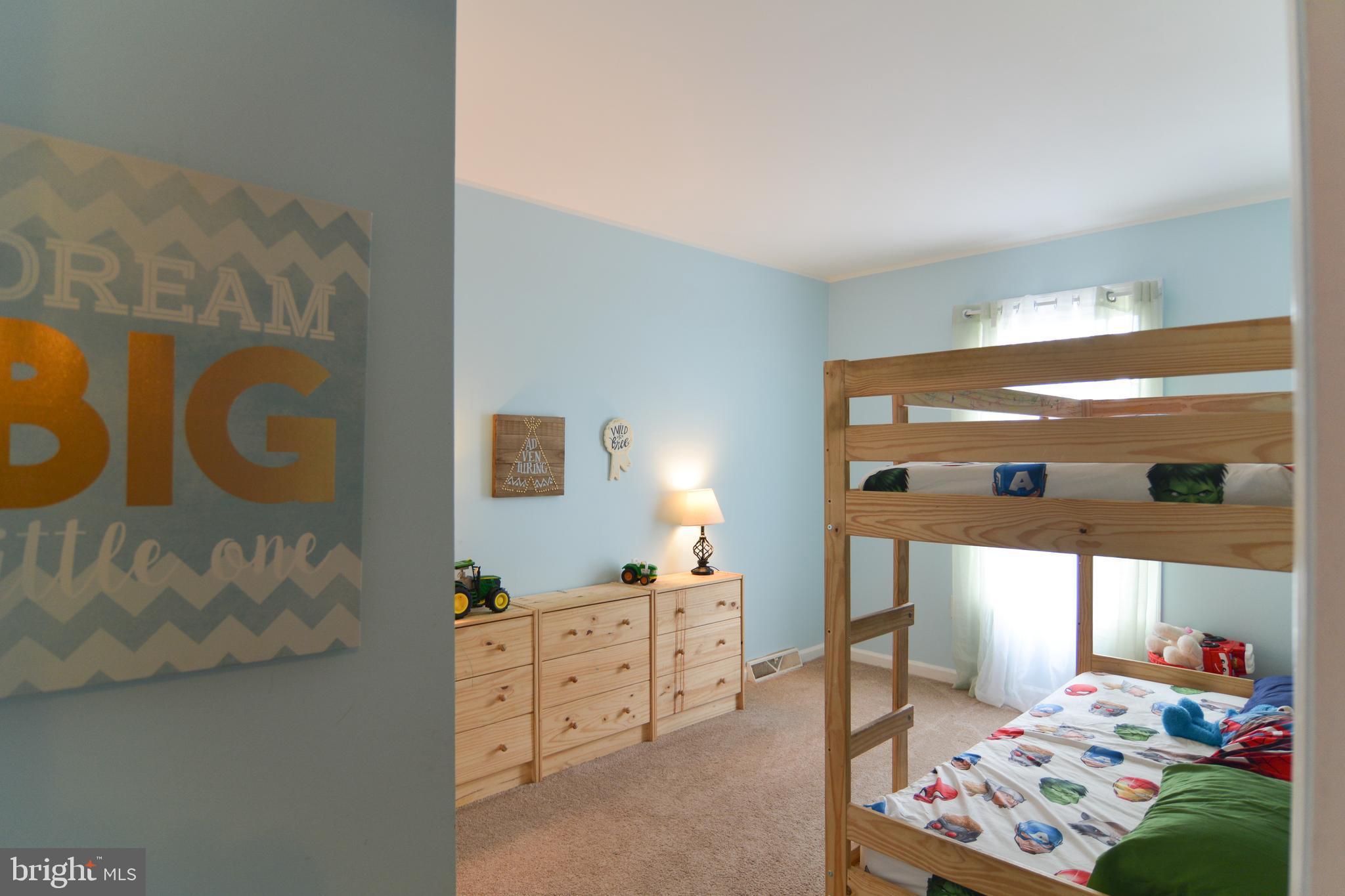 113 Oak Ridge Lane Dallastown, PA 17313 - Photo 25 of 39 Gallery Image 25