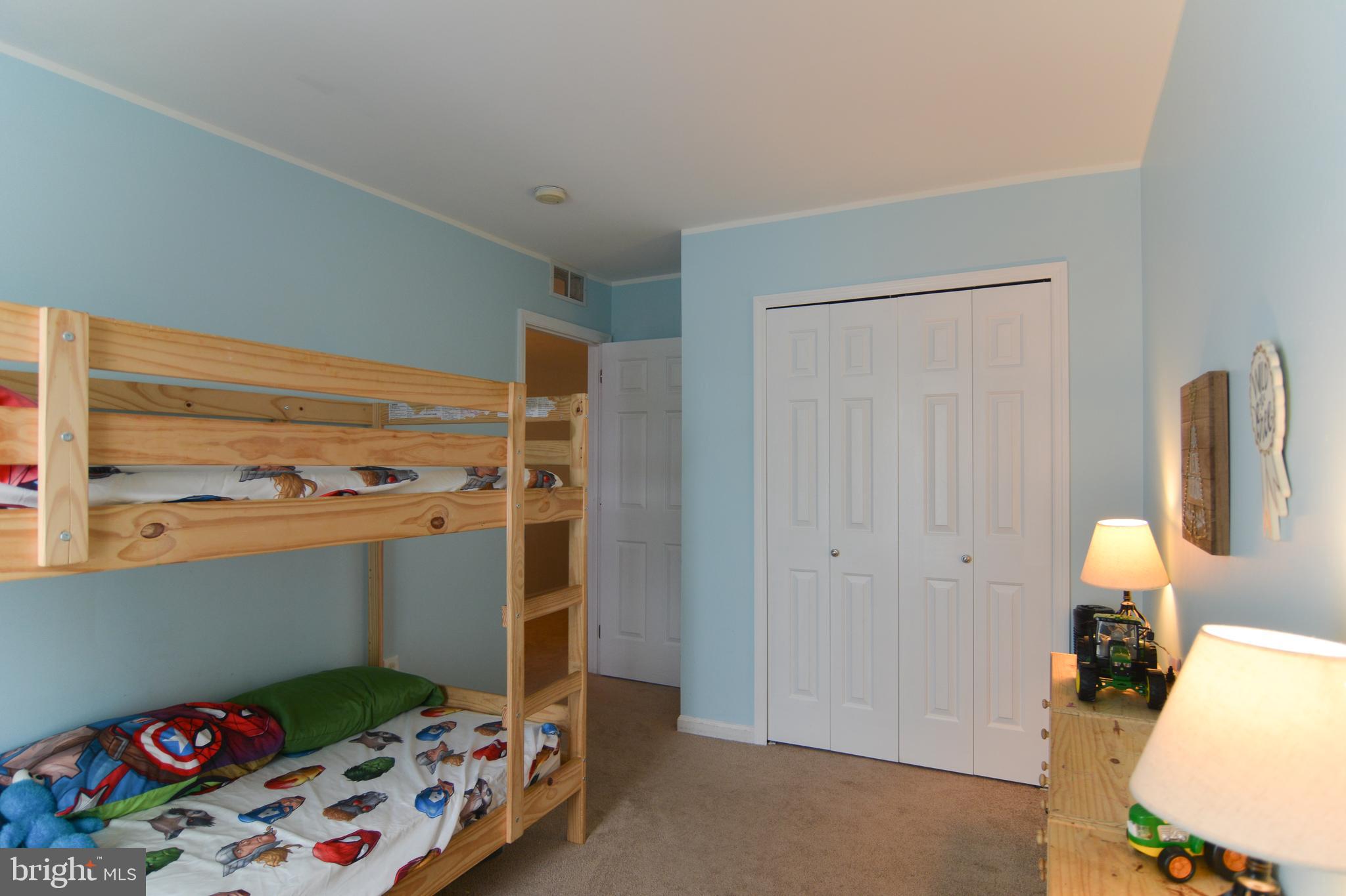 113 Oak Ridge Lane Dallastown, PA 17313 - Photo 26 of 39 Gallery Image 26