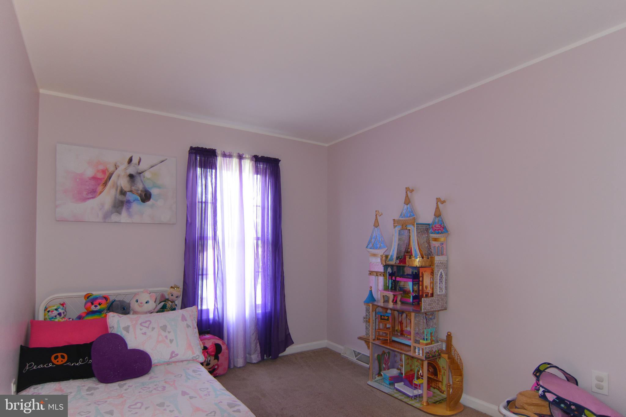 113 Oak Ridge Lane Dallastown, PA 17313 - Photo 30 of 39 Gallery Image 30