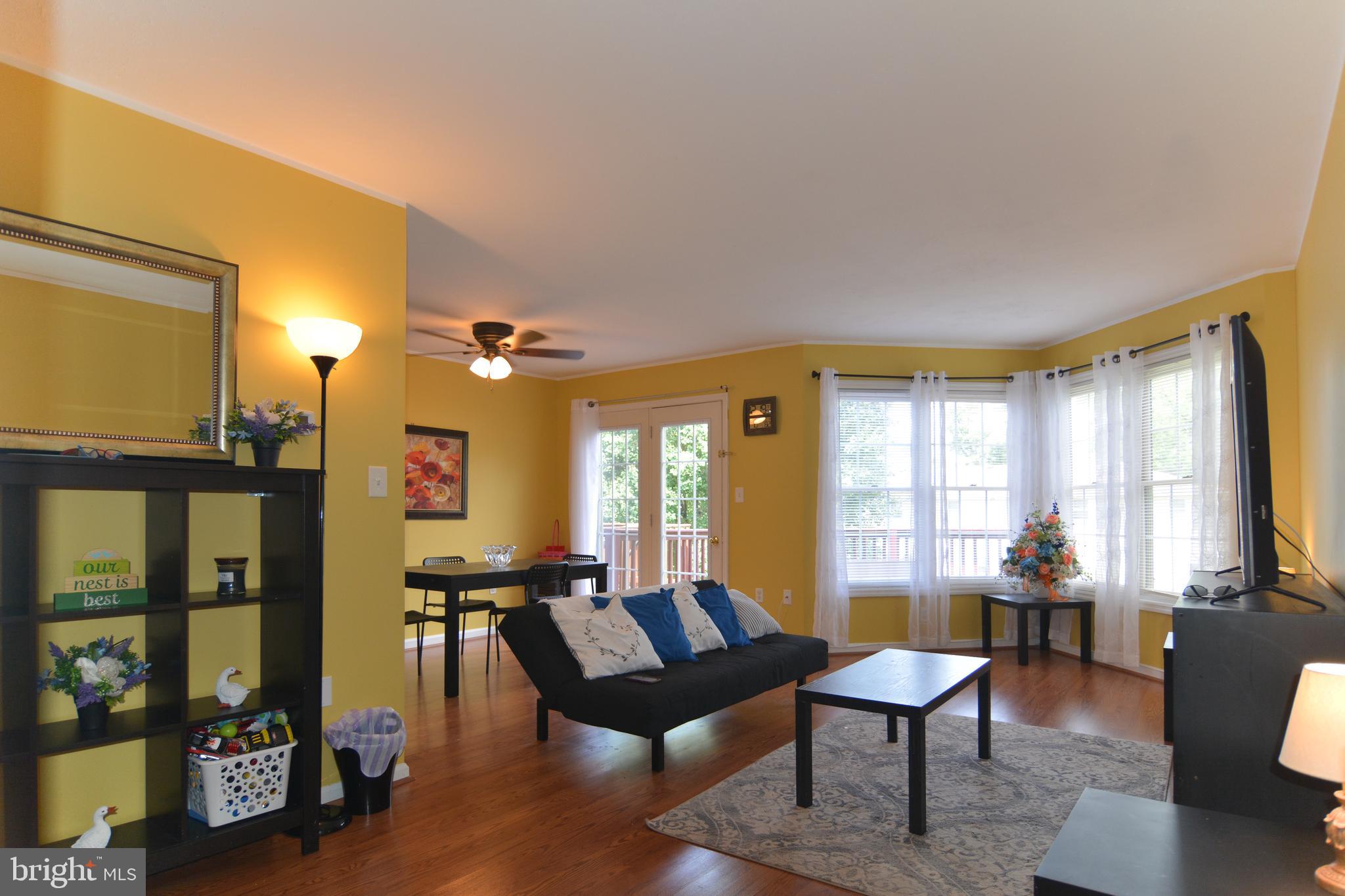 113 Oak Ridge Lane Dallastown, PA 17313 - Photo 9 of 39 Gallery Image 9