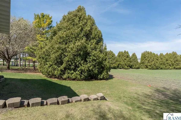 $314,900 | 6 Learig Lane, St. James, MN 56081
