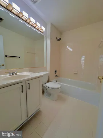 $3,500 | 21354 Shady Wood Terrace, Broadlands, VA 20148